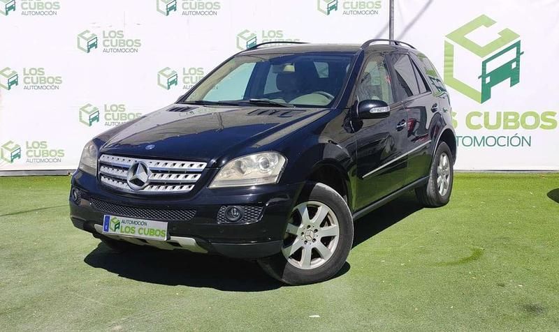 Negro Usado 2006 Mercedes ML280 SUV | 6100 € (Buen precio) - Imagen 1/4