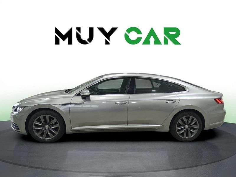 Usado VW Arteon 150 CV (110 kW) 2019 Plateado Utilitario