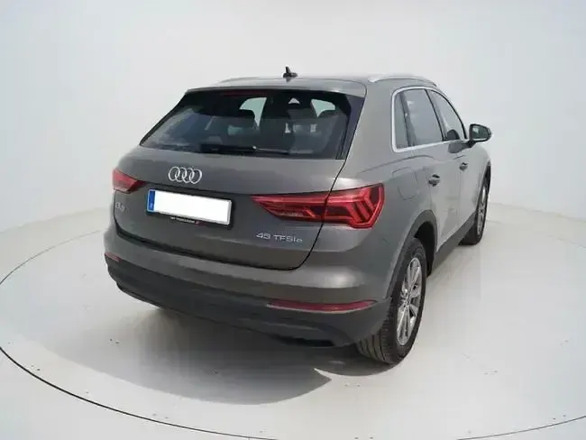 Usado Audi Q3 Advanced 245 CV (180 kW) 2022 Gris SUV