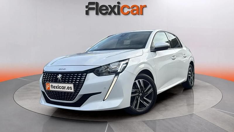 Usado Peugeot 208 Allure 102 CV (75 kW) 2020 Blanco Utilitario