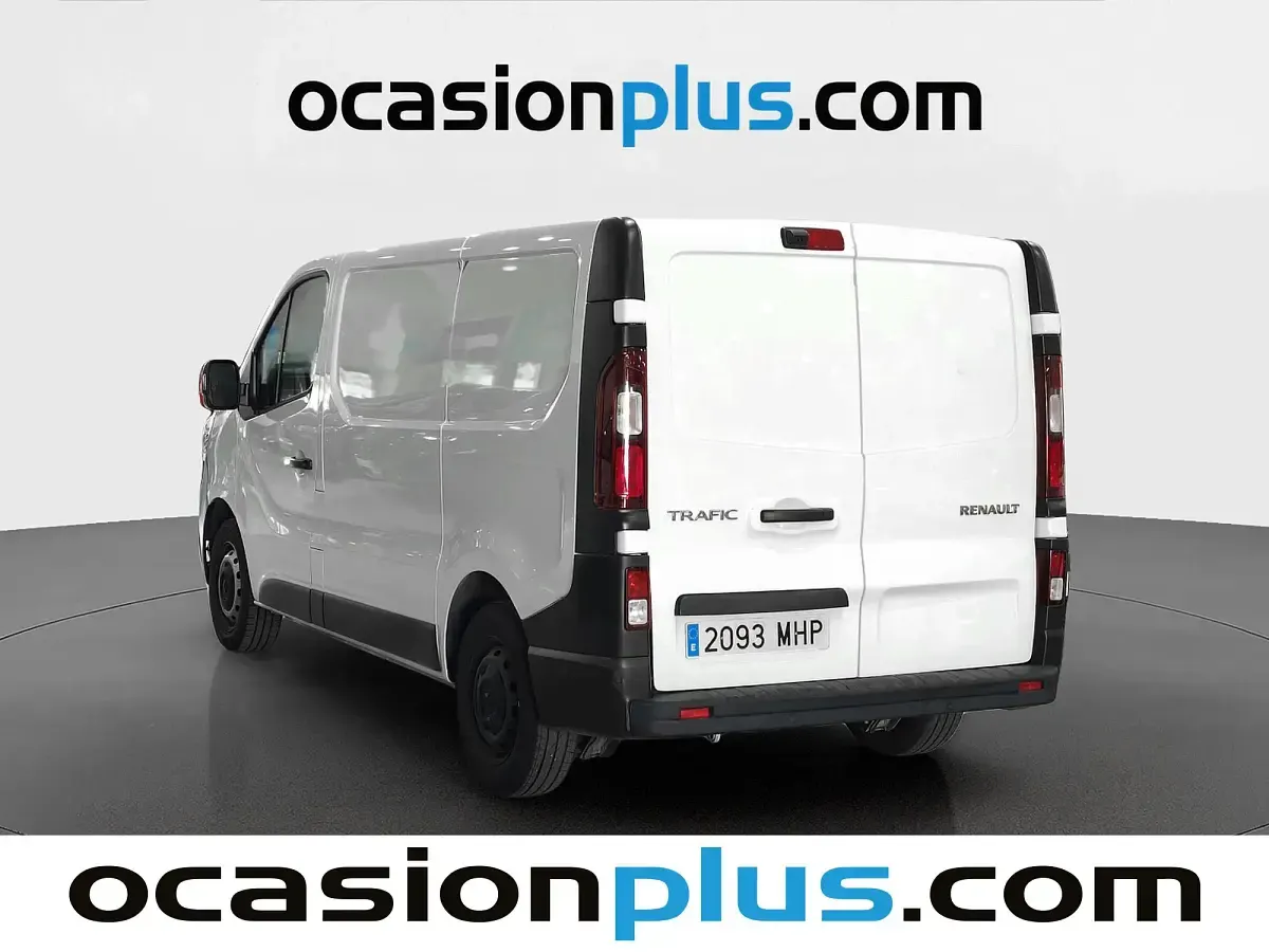 Usado Renault Trafic 131 CV (96 kW) 2023 Blanco Monovolumen