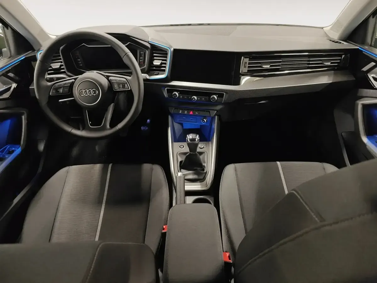 Nuevo Audi A1 Sportback Advanced Plus 116 CV (85 kW) 2026 Verde Utilitario