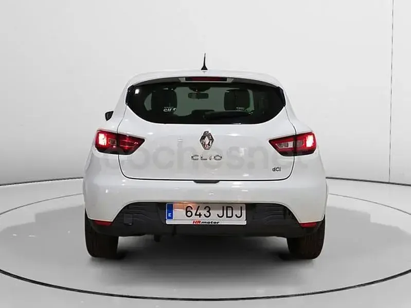 Usado Renault Clio IV Expression 90 CV (66 kW) 2015 Blanco Berlina