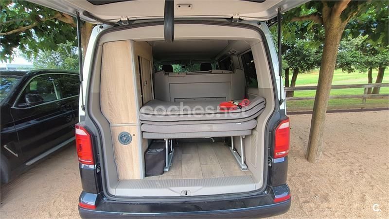Gris / plata Usado 2017 VW California Beach Van | 46.000 € (Precio justo) - Imagen 1/4