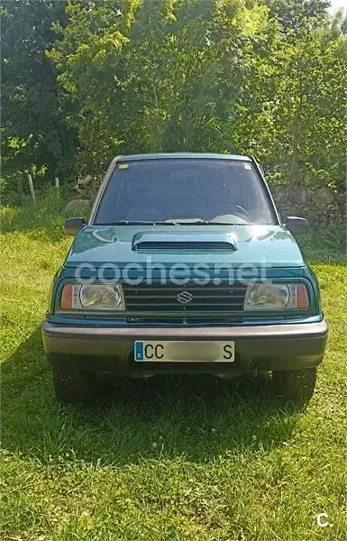 Usado Suzuki Vitara 75 CV (55 kW) 1998 Verde SUV