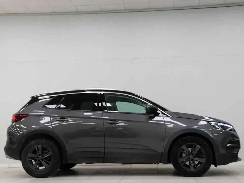 Usado Opel Grandland X 130 CV (95 kW) 2020 Gris SUV