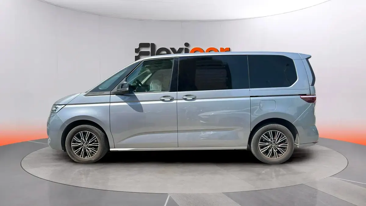 Usado VW Multivan Life 218 CV (160 kW) 2022 Gris Monovolumen