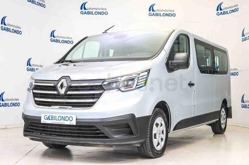 Usado Renault Trafic Equilibre 150 CV (110 kW) 2024 Gris / plata Monovolumen