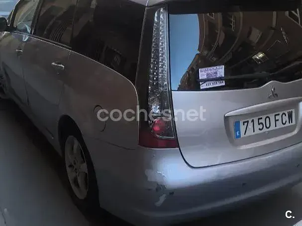 Usado Mitsubishi Grandis Intense 136 CV (100 kW) 2006 Blanco Monovolumen