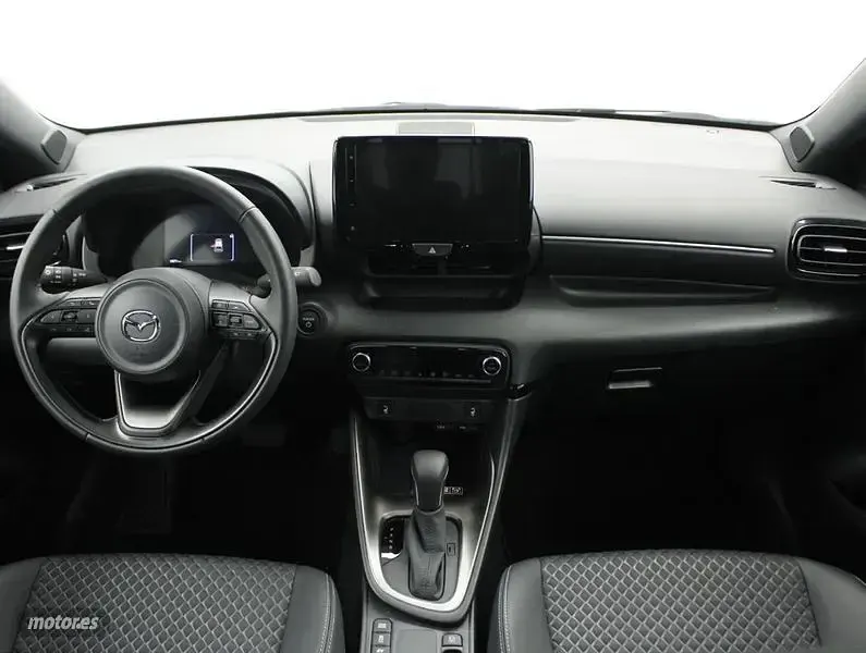 Usado Mazda 2 Homura-Line 116 CV (85 kW) 2024 Azul Berlina