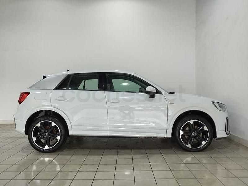 Usado Audi Q2 S-Line 116 CV (85 kW) 2025 Blanco SUV