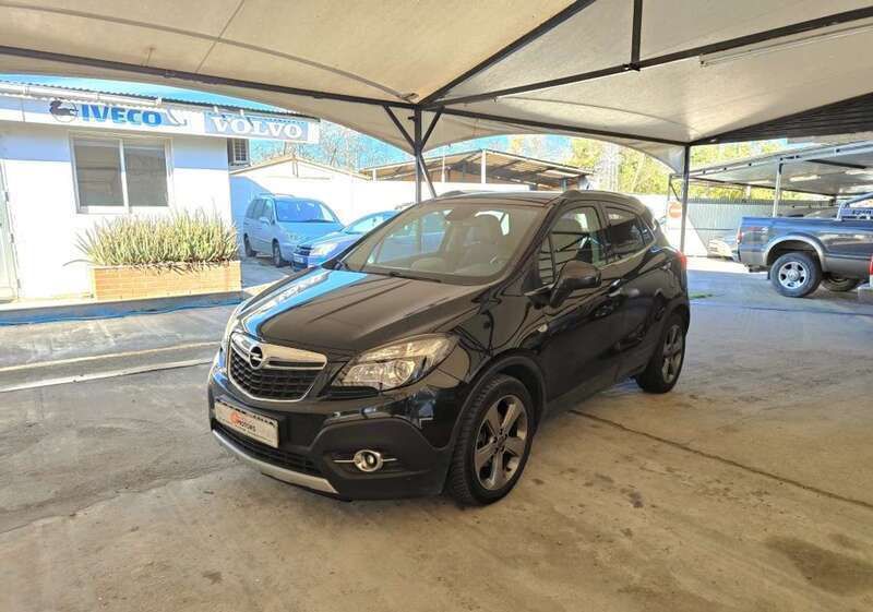 Negro Usado 2013 Opel Mokka Excellence SUV | 9400 € (Caro) - Imagen 1/4