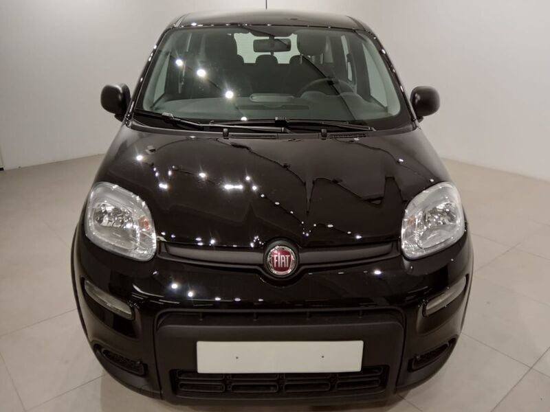 Usado Fiat Panda 70 CV (51 kW) 2024 Negro Utilitario