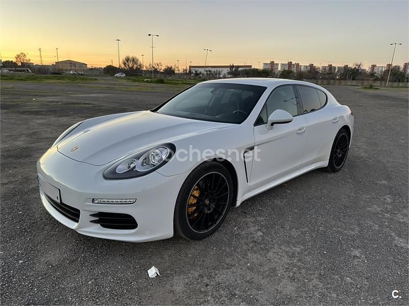 Usado Porsche Panamera 310 CV (228 kW) 2013 Blanco Utilitario