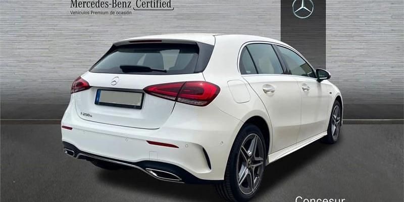 Usado Mercedes A250 218 CV (160 kW) 2023 Blanco