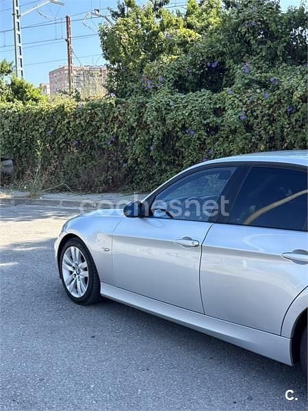 Usado BMW 325 218 CV (160 kW) 2007 Gris / plata Berlina