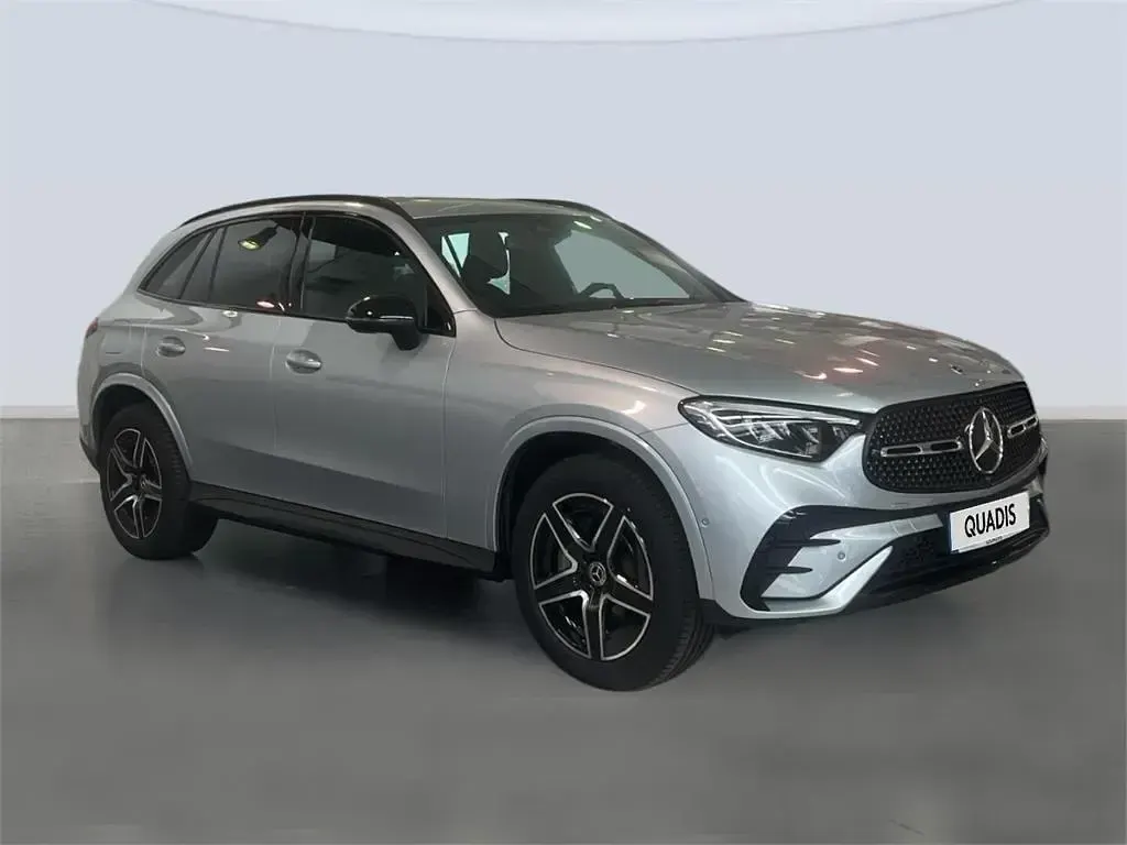 Nuevo Mercedes GLC300e 333 CV (244 kW) 2026 Plata hightec SUV