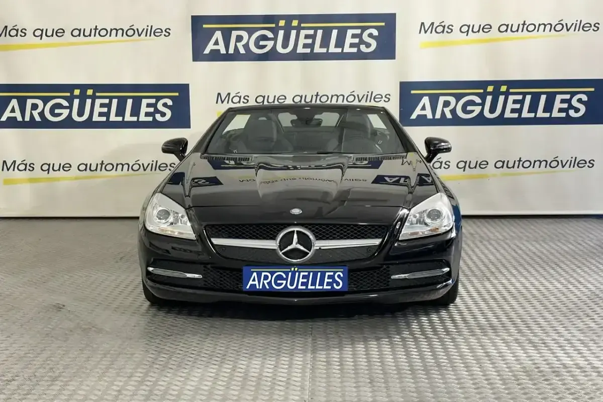 Usado Mercedes SLK200 184 CV (135 kW) 2015 Negro Descapotable