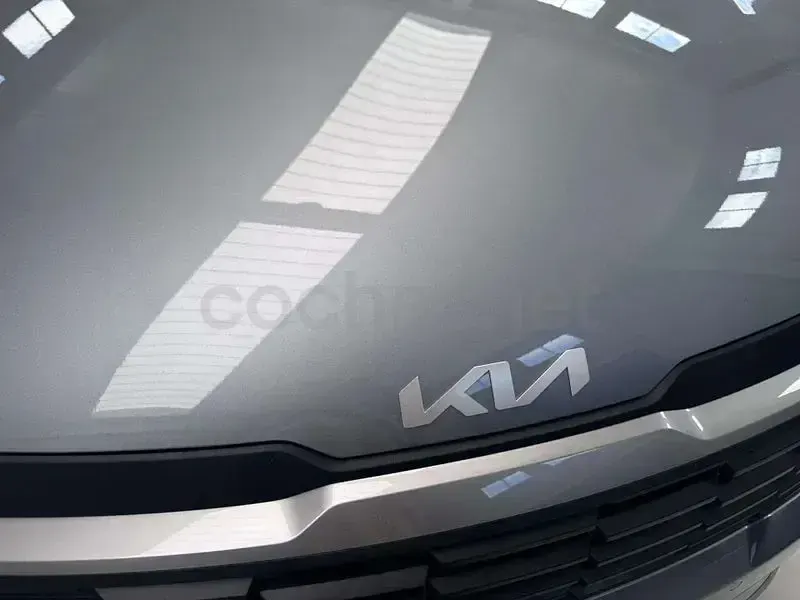 Nuevo Kia Sportage 150 CV (110 kW) 2026 Gris / plata SUV
