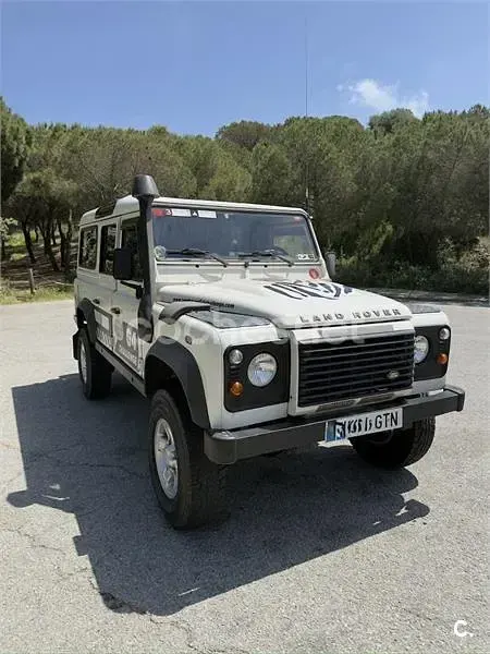 Usado Land Rover Defender SE 122 CV (89 kW) 2010 Blanco Familiar