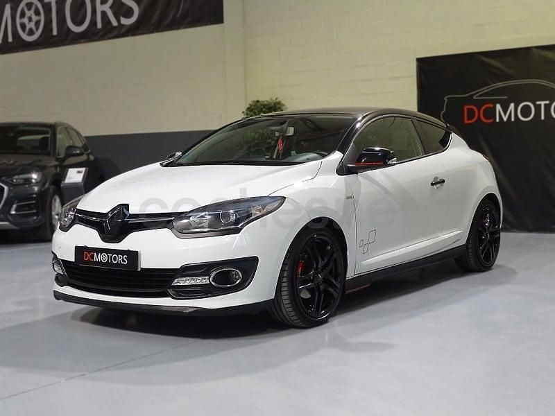Usado Renault Mégane LIMITED 115 CV (84 kW) 2015 Blanco Coupe