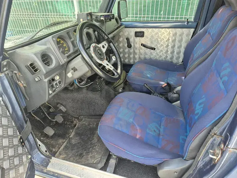 Usado Suzuki Samurai 64 CV (47 kW) 1988 Azul SUV