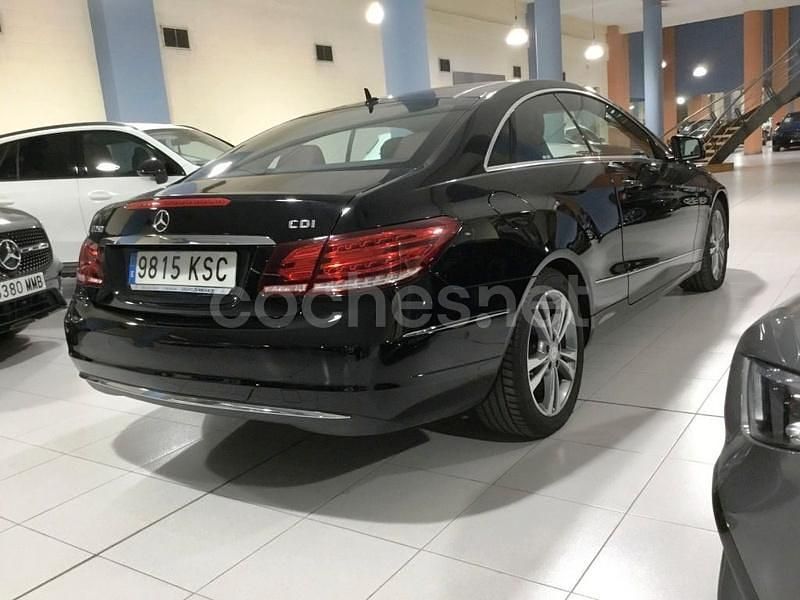 Usado Mercedes E250 204 CV (150 kW) 2014 Negro Coupe