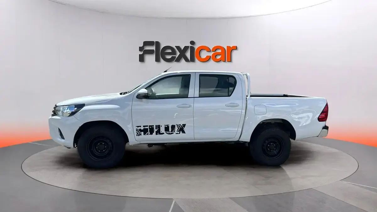 Usado Toyota HiLux 150 CV (110 kW) 2020 Blanco Pickup/Camioneta