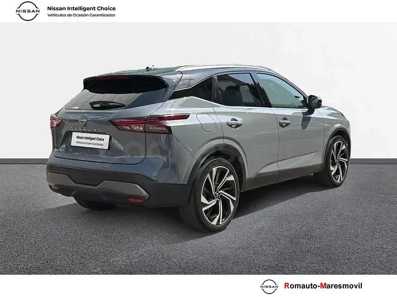 Usado Nissan Qashqai Tekna 158 CV (116 kW) 2023 Gris / plata SUV