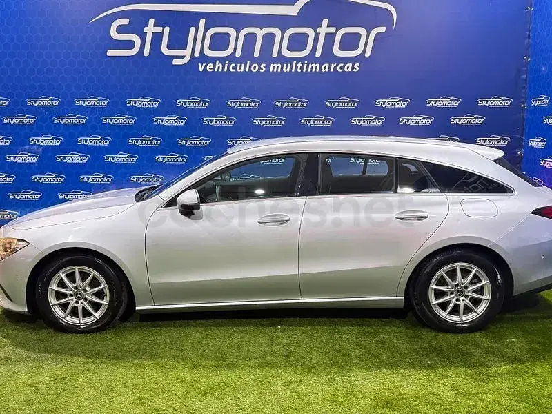 Käytetty Mercedes CLA200 Shooting Brake 150 HP (110 kW) 2021 Harmaa Farmari