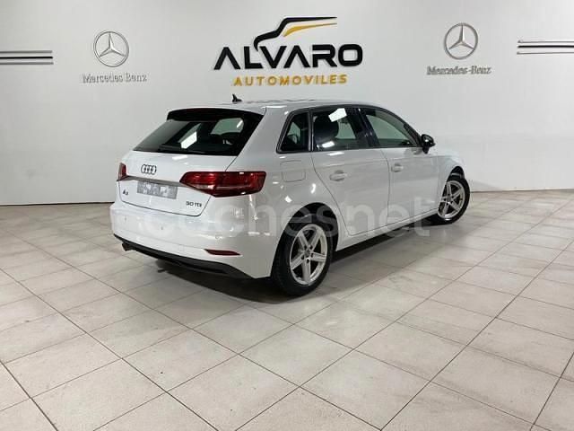 Usado Audi A3 116 CV (85 kW) 2019 Blanco Berlina