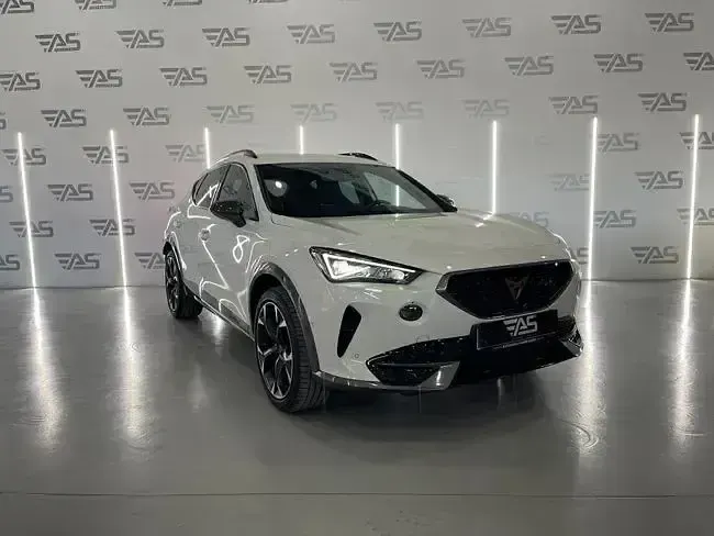 Usado Cupra Formentor VZ 245 CV (180 kW) 2022 Blanco SUV