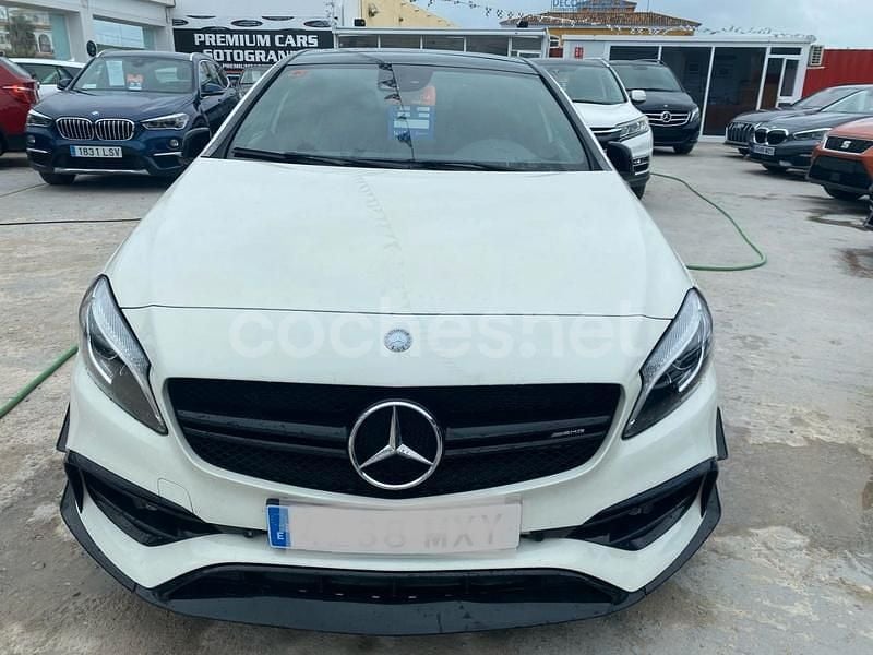 Blanco Usado 2017 Mercedes A45 AMG Berlina | 29.800 € (Buen precio) - Imagen 1/4