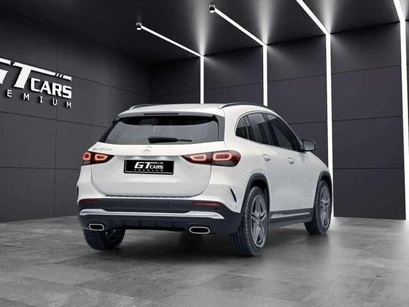 Usado Mercedes GLA200 AMG 150 CV (110 kW) 2023 Blanco SUV