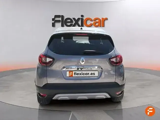 Usado Renault Captur Life 90 CV (66 kW) 2019 Gris SUV