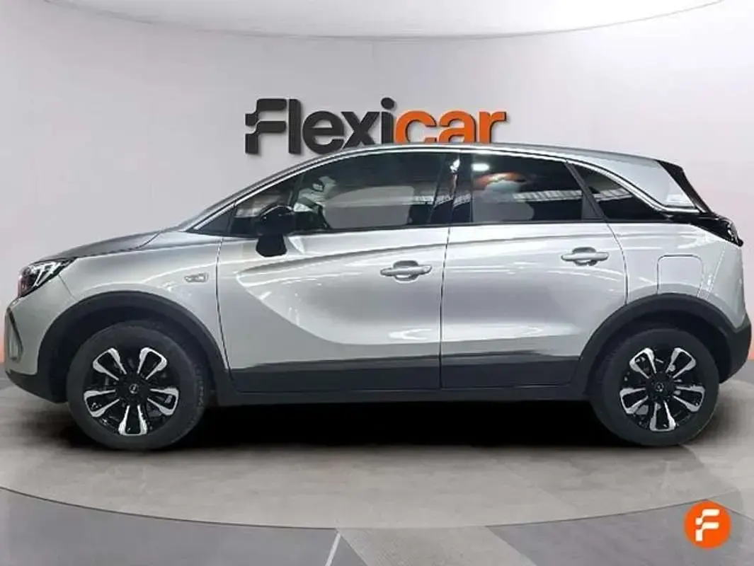Usado Opel Crossland X Elegance 110 HP (80 kW) 2024 Cinzento SUV