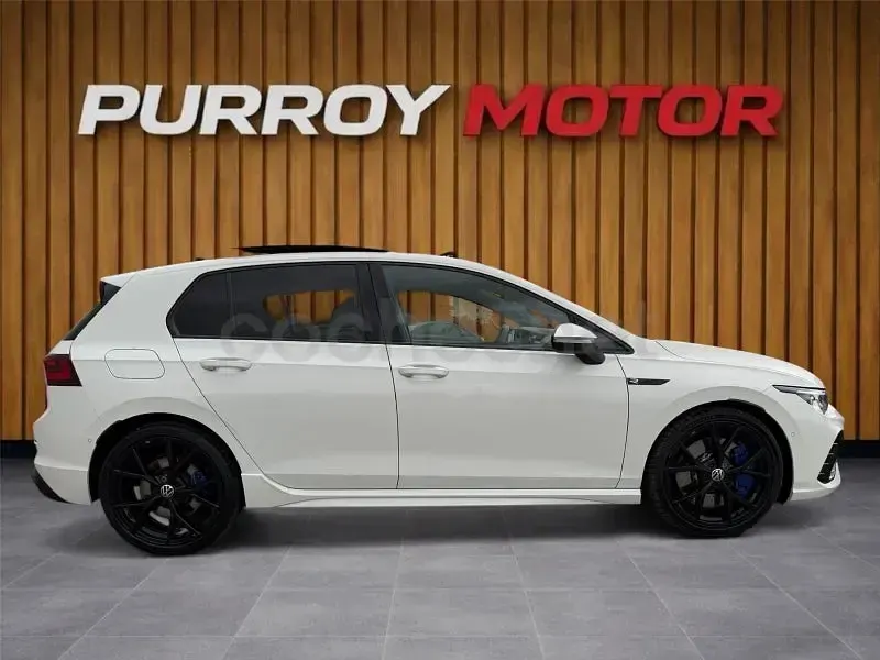 Usado VW Golf VIII R 320 CV (235 kW) 2022 Blanco Berlina