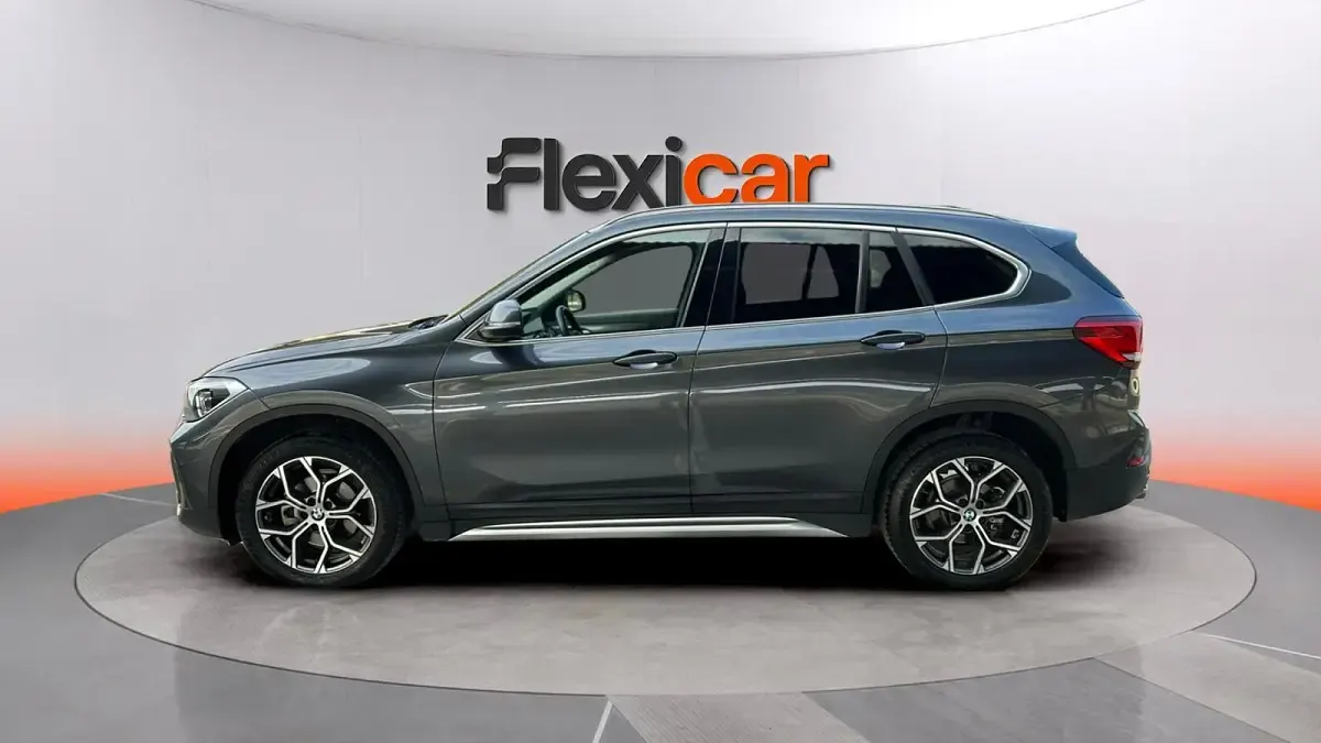 Usado BMW X1 150 CV (110 kW) 2022 Gris SUV