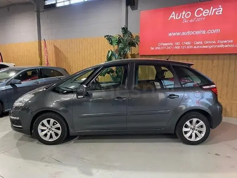 Usado Citroën C4 Picasso Seduction 112 CV (82 kW) 2012 Gris / plata Monovolumen