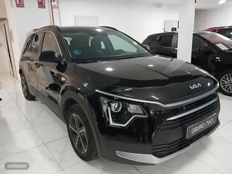 Usado Kia Niro 129 CV (94 kW) 2025 Negro SUV
