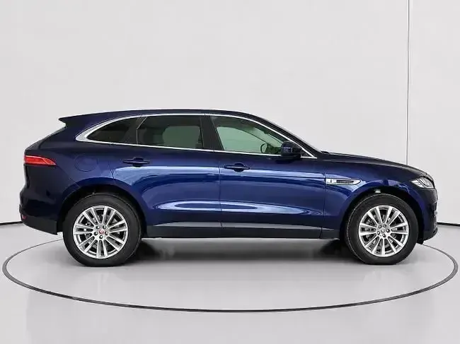 Usado Jaguar F-Pace Prestige 180 CV (132 kW) 2018 Azul SUV