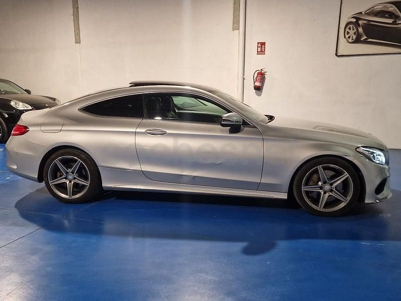 Usado Mercedes C250 AMG line 204 CV (150 kW) 2016 Gris / plata Coupe
