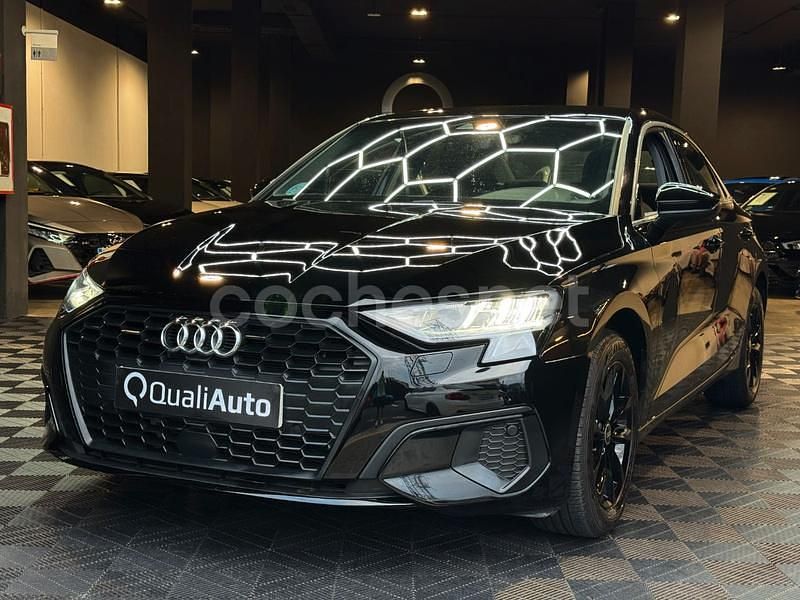 Usado Audi A3 Advanced Plus 110 CV (80 kW) 2022 Negro Berlina