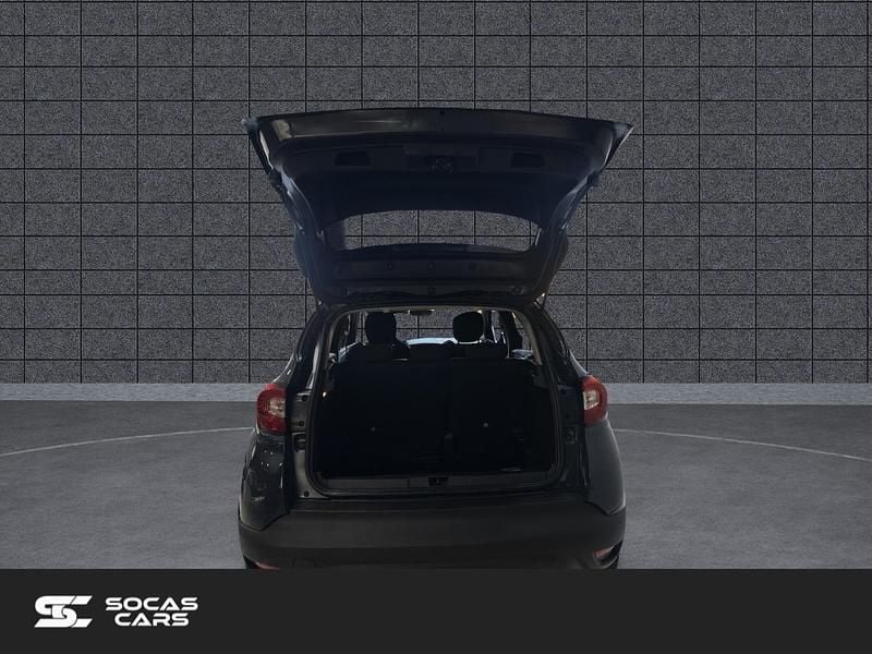 Usado Renault Captur Zen 90 CV (66 kW) 2015 Azul SUV