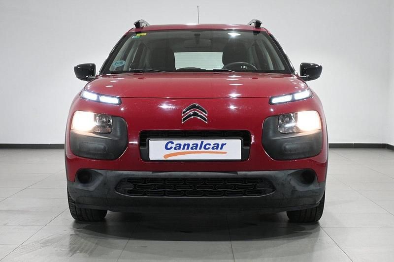 Usado Citroën C4 Cactus Feel 100 CV (73 kW) 2017 Granate Utilitario