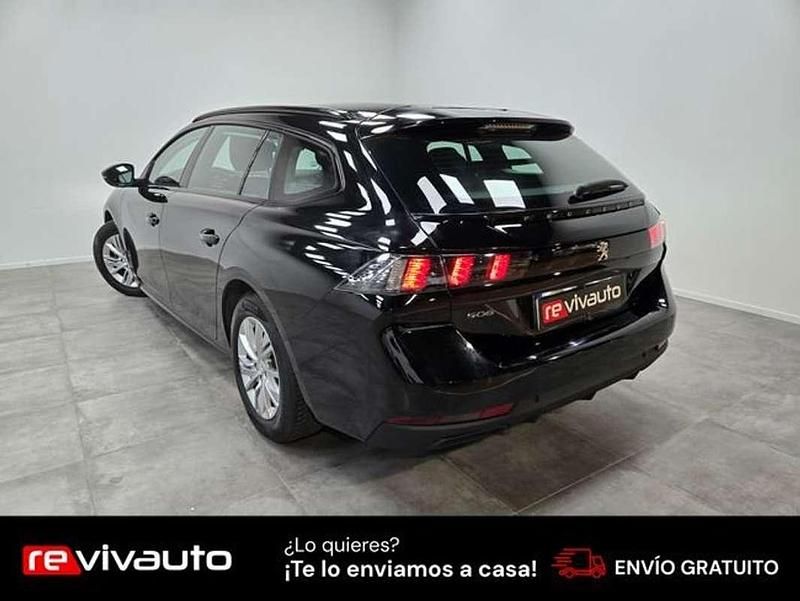 Usado Peugeot 508 SW Active 131 CV (96 kW) 2022 Negro Familiar