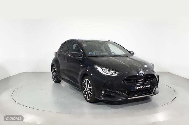 Negro Usado 2021 Toyota Yaris Style Berlina | 19.200 € (Precio justo) - Imagen 1/4