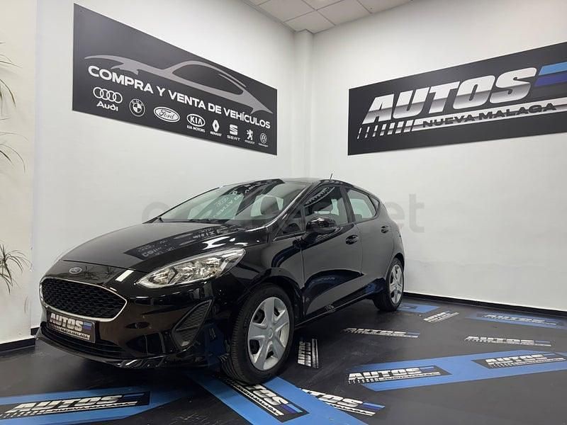 Usado Ford Fiesta Trend 85 CV (62 kW) 2018 Negro Utilitario