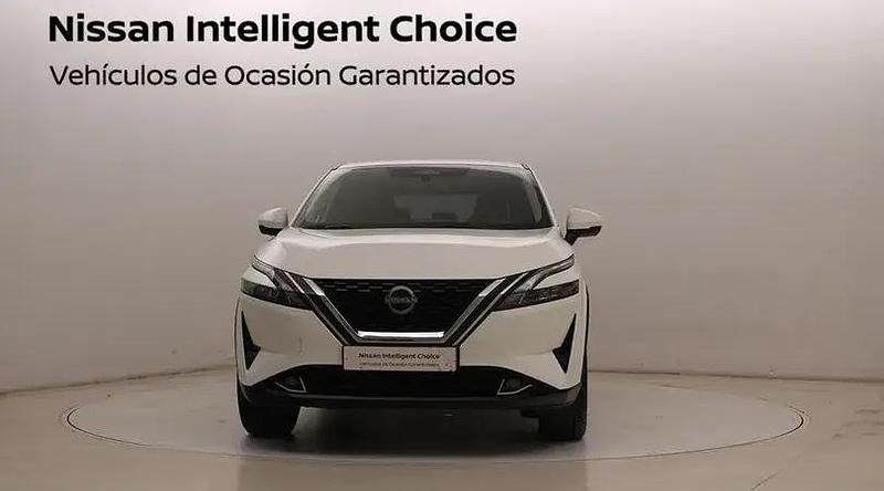 Usado Nissan Qashqai N-Connecta 140 CV (102 kW) 2023 Sapporo white (sólido) SUV