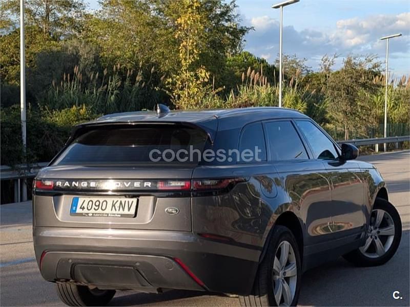 Usado Land Rover Range Rover Velar 240 CV (176 kW) 2018 Gris / plata SUV